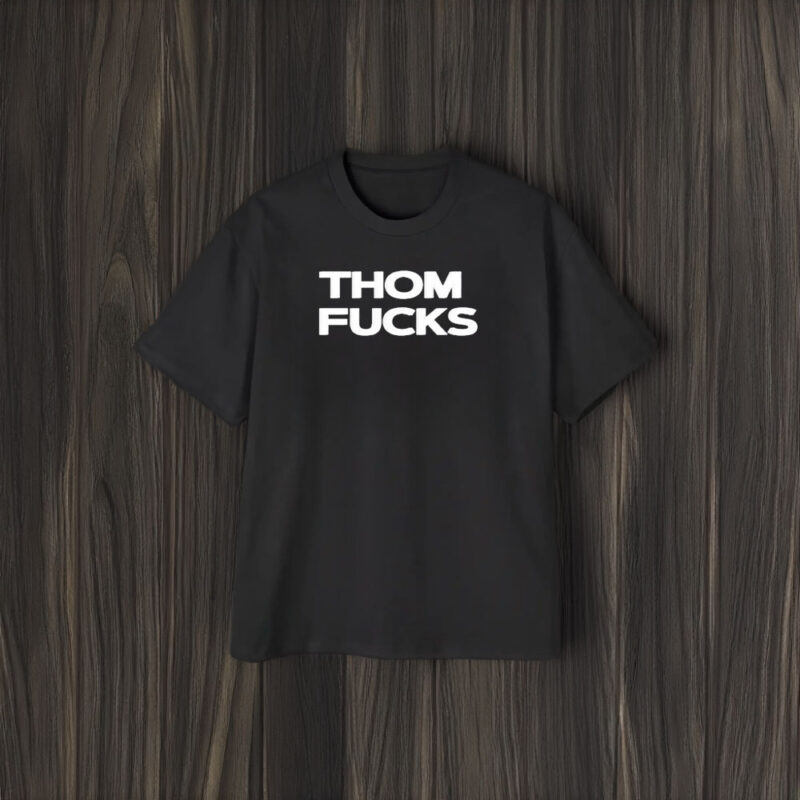 Egwene Al’Vere Thom Fuucks T-Shirt1