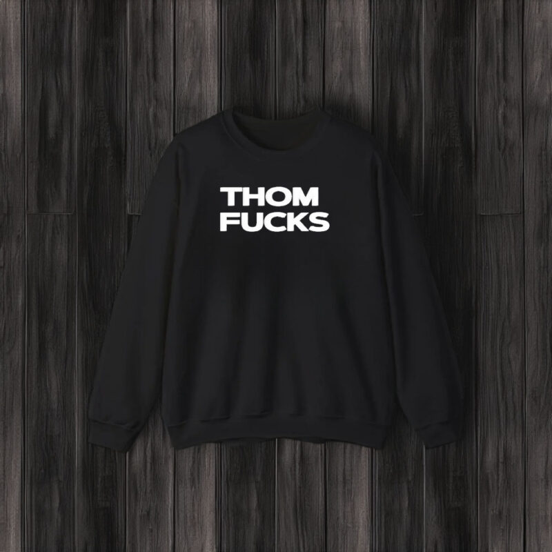 Egwene Al’Vere Thom Fuucks T-Shirt3