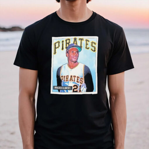 Roberto Clemente Pittsburgh Pirates Mitchell & Ness Cooperstown Collection Collectors Connection T-Shirt3